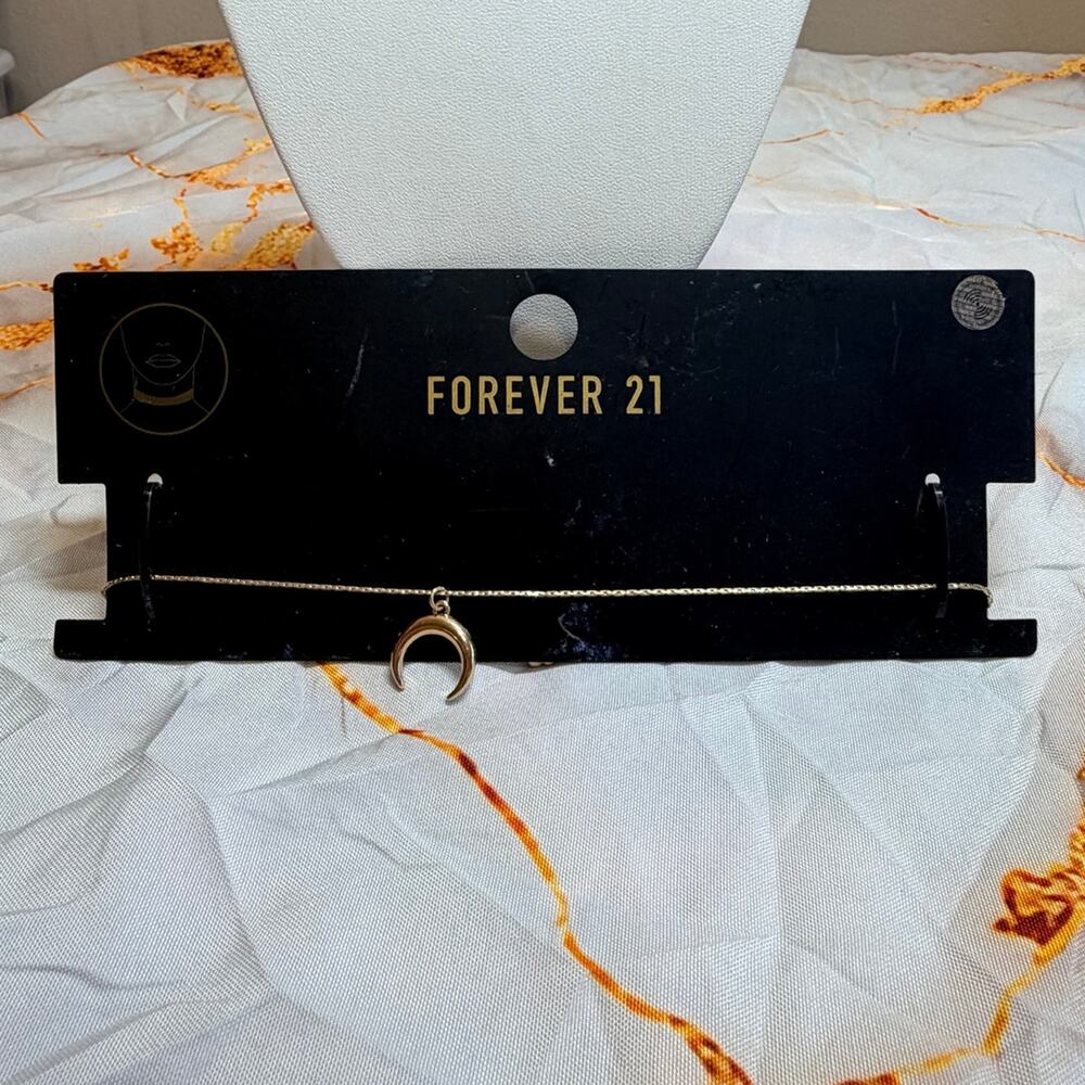Forever 21 Gold Crescent Moon choker